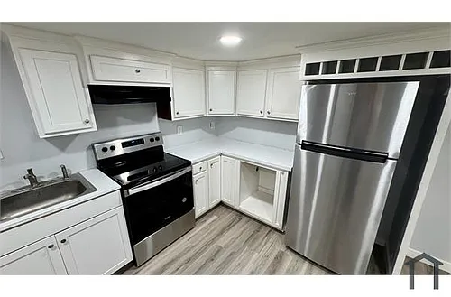 1322 Avenue L Photo 1