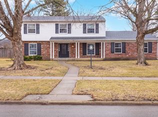 101 N Bellemont Rd, Bloomington, IL 61701