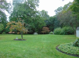 123 Stadley Rough Rd, Danbury, CT 06811