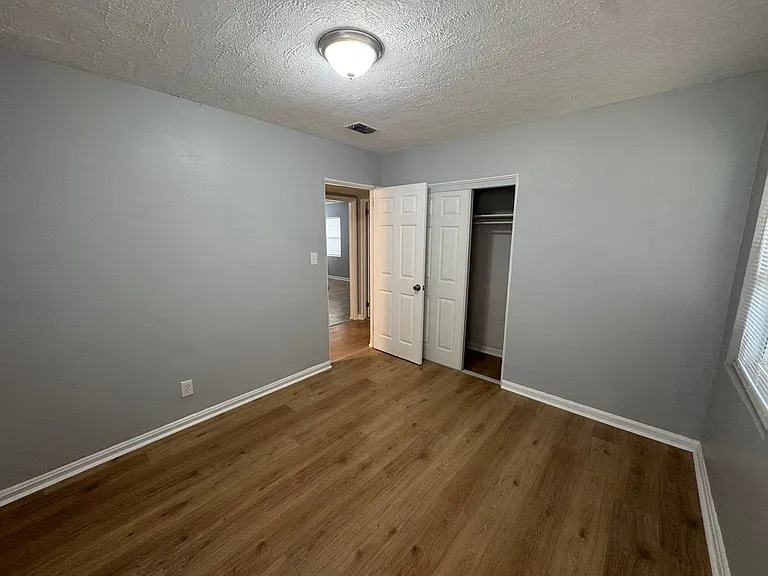 3828 Rosetree Dr — Photo 11