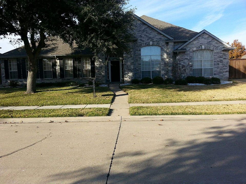 1st image of 8709 Brookhollow Dr