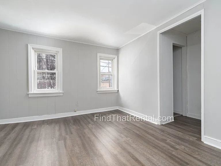 136 W Church Ave — Photo 20