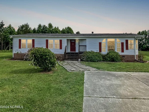 134 S Lou Sawyer Road, Moyock, NC 27958