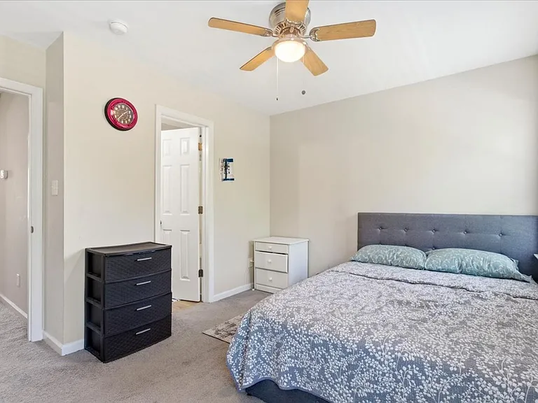8006 Banister Loop — Photo 19