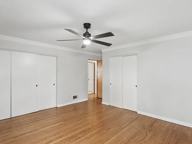893 S Poplar Ave — Photo 15