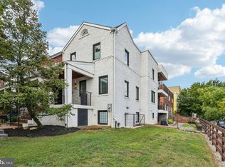 128 17th St NE, Washington, DC 20002