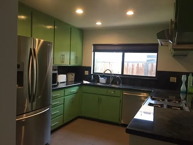 2407 Amapola Dr — Photo 6