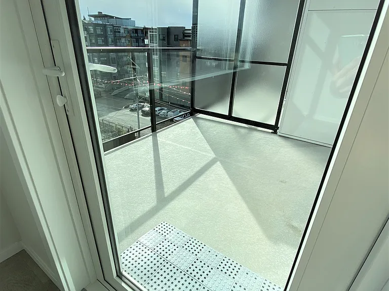 830 Hockley Ave — Photo 1