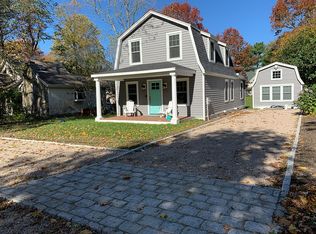 66 Baxter St, Charlestown, RI 02813