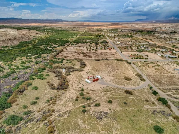 750 N Saltbrush Ln, Moapa Valley, NV 89025