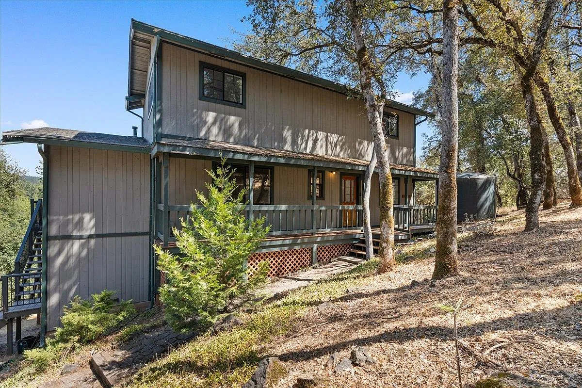 11291 White Oak Way photo 1