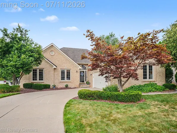 57837 Kaczmarek Dr, Washington, MI 48094