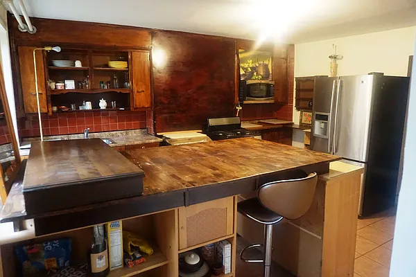 Rented by H.P. Greenfield Real Estate | media 38