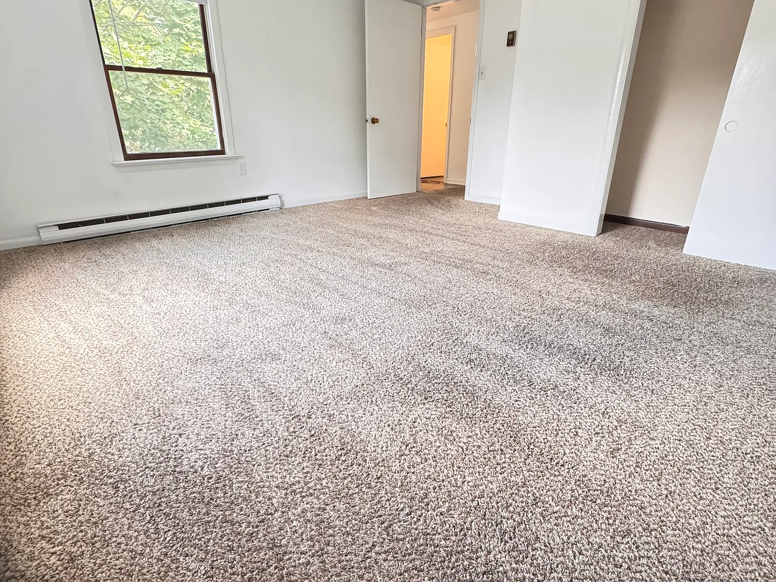 1 bed, $1,400 — Photo 3