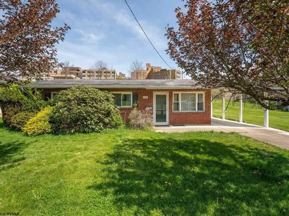 1125 Bell Run Rd, Fairmont, WV 26554