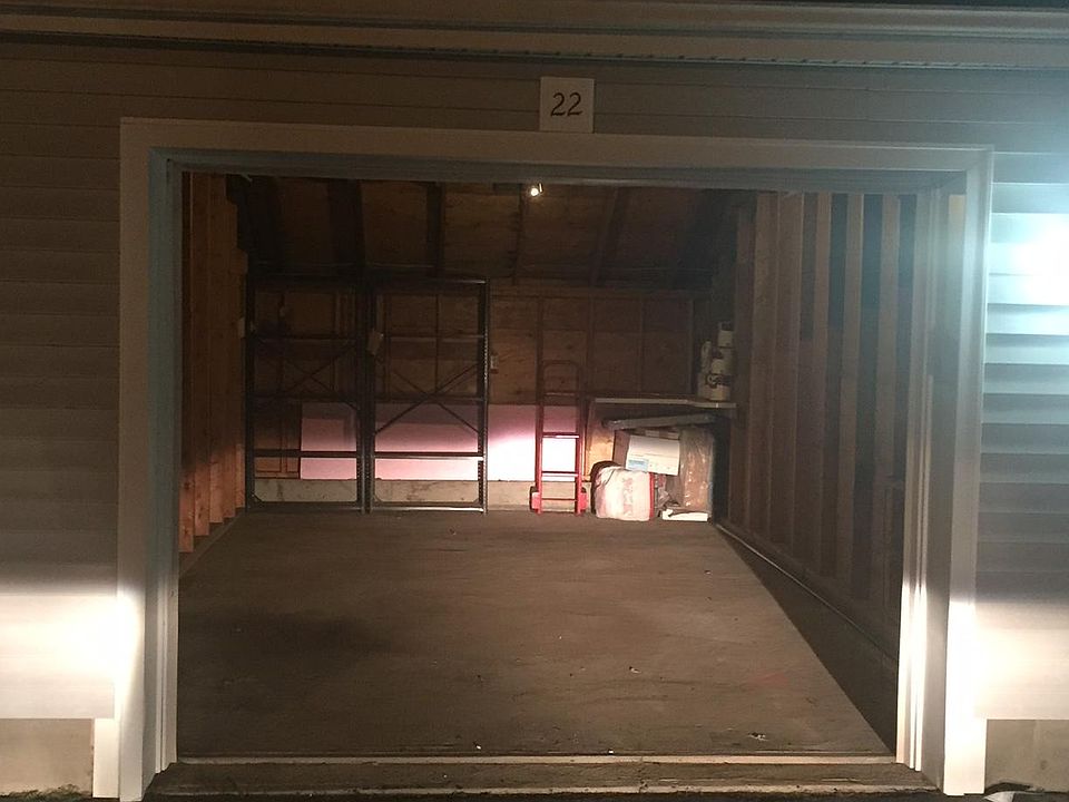 2nd image of 42 Summerhill Rd