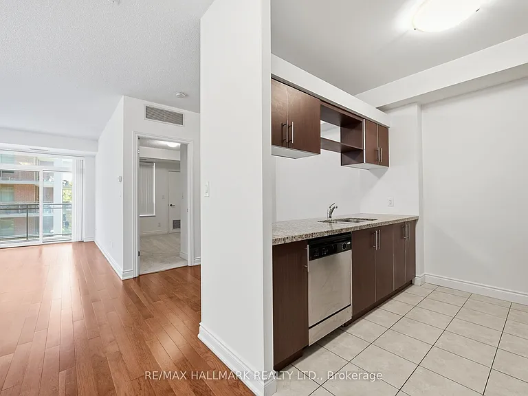 281 Woodbridge Ave #409 — Photo 3