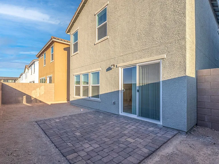 9256 Innot Ave — Photo 31