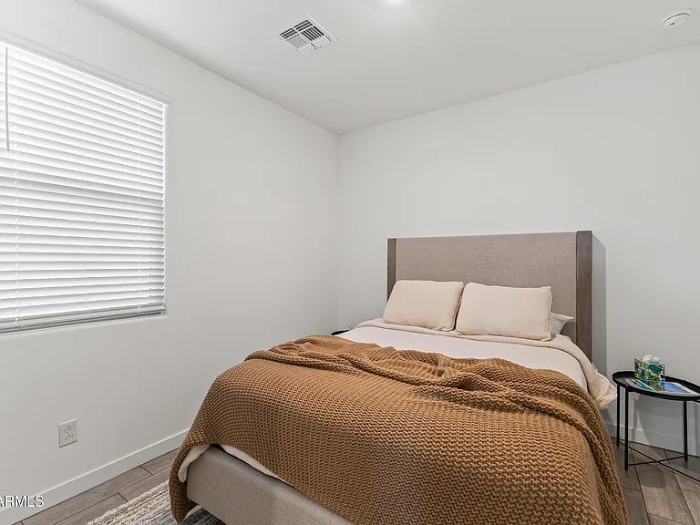 9445 W Heatherbrae Dr — Photo 6