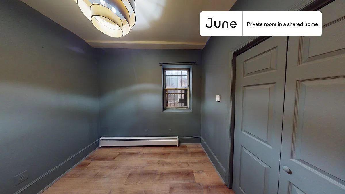Building Photo - 1227 Harvard St NW #B