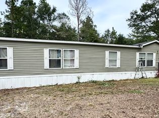 92 Graham Ln, Claxton, GA 30417