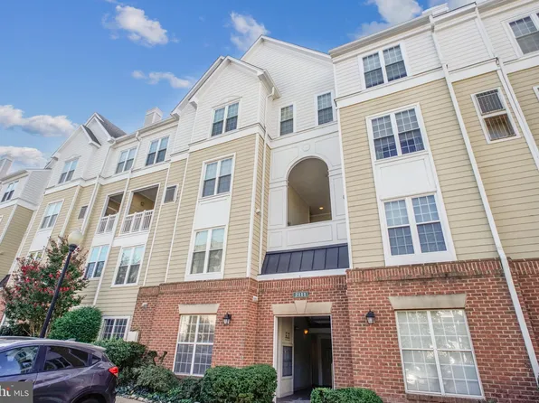 2111 Highcourt Ln Suite 302, Herndon, VA 20170
