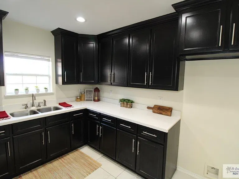 23329 Grapefruit Ave — Photo 6