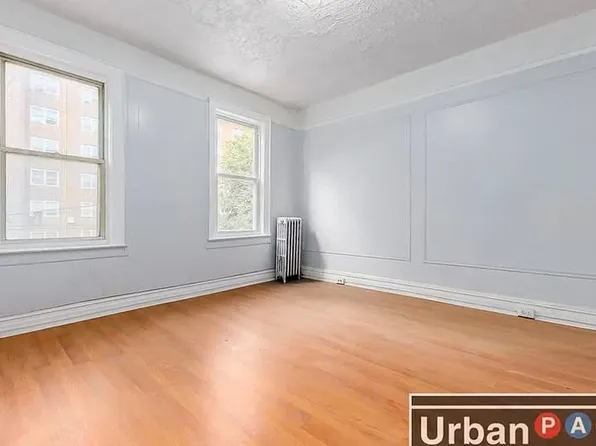 745 Taylor Avenue image 1 of 4