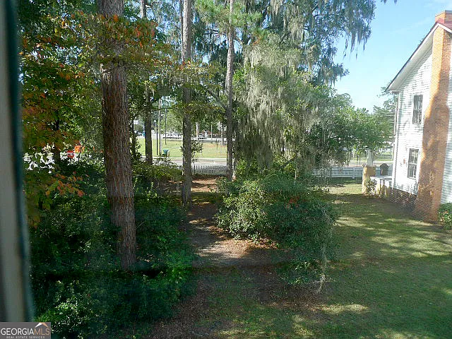 302 E Jefferson St #B — Photo 24