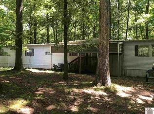 112 Horseshoe Dr, Cadiz, KY 42211