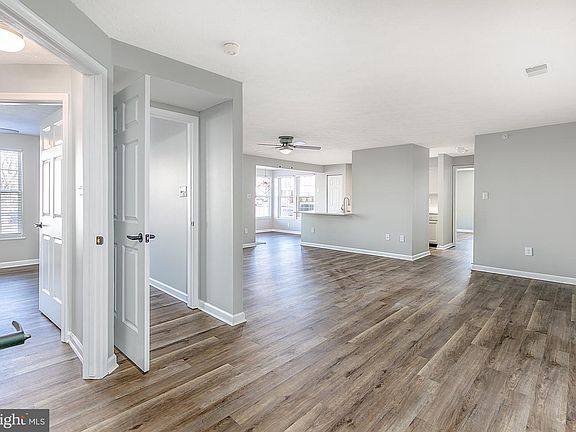 5th image of 1605 Berry Rose Ct #31C