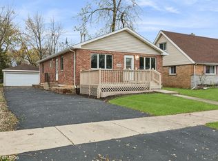 14528 Ridgeway Ave, Midlothian, IL 60445