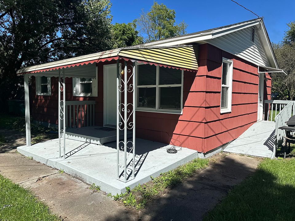 1st image of 382 Avenue A