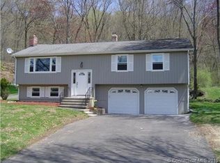 79 Denslow Hill Rd, Hamden, CT 06514