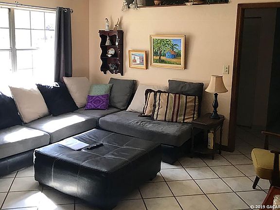 5th image of 4704 NW 30th Ave