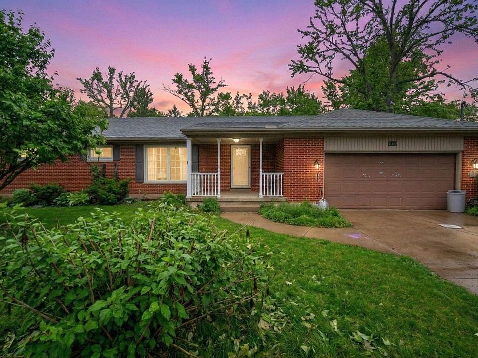 1st image of 1448 W Sparrow Rd