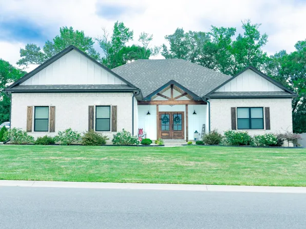 315 Mayberry Dr, Cabot, AR 72023