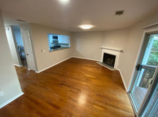 1806 Queen Anne Ct, Sandy Springs, GA 30350