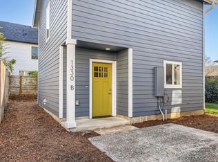 1330 N Rosa Parks Way #B, Portland, OR 97217