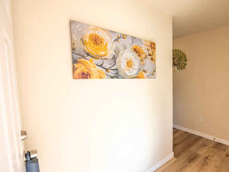 2866 E Eastgate Dr — Photo 11