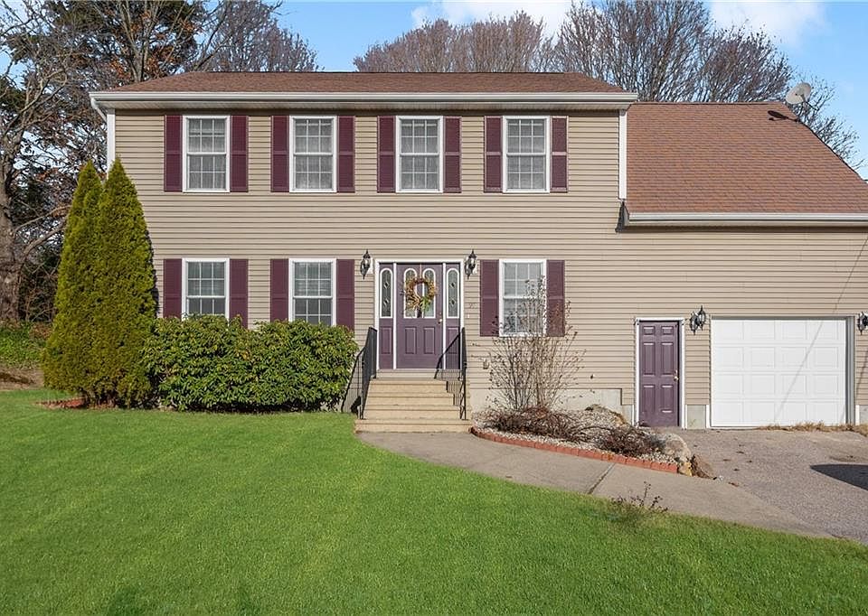 1st image of 97 Woodside Ave