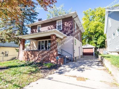 1109 Hall St SE, Grand Rapids, MI, 49507
