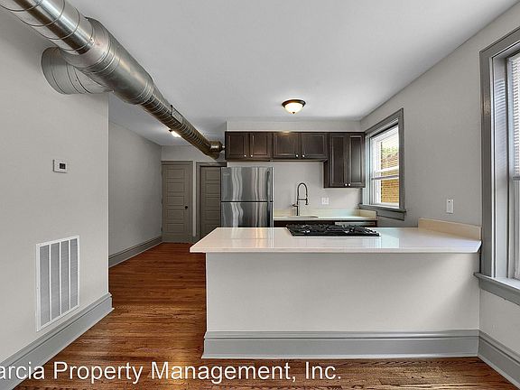 5th image of 5016 Pernod Ave #2F