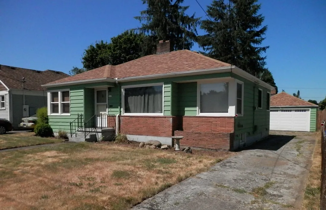 NE 79th Ave, Portland — Photo 3