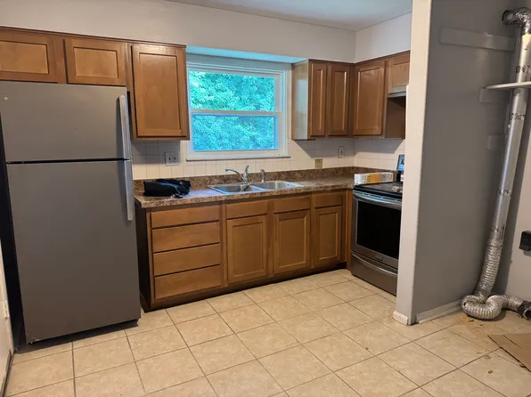 5500 Lodema Way, Louisville, KY 40219