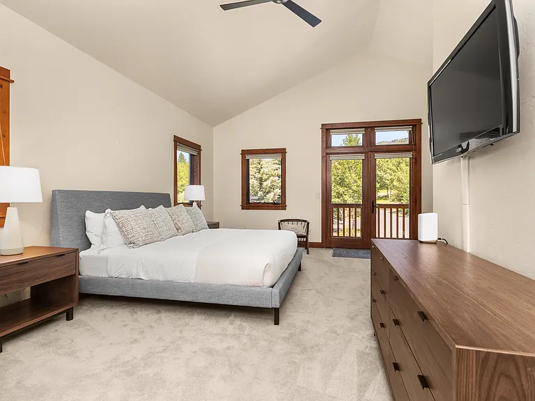 Ensuite King Bedroom #3 | Balcony