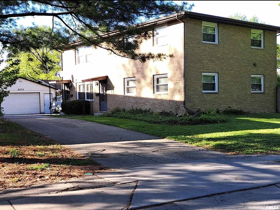 2333 Gillespie St #2