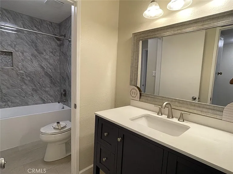 5700 Etiwanda Ave #240 — Photo 28