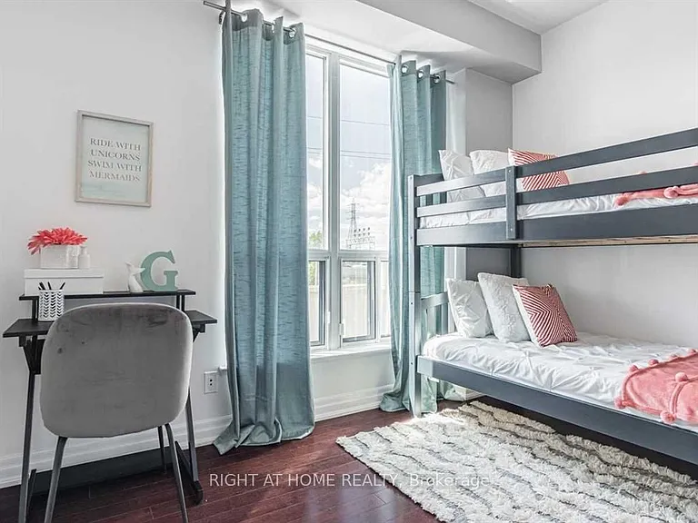 2087 Lake Shore Blvd W #207 — Photo 18