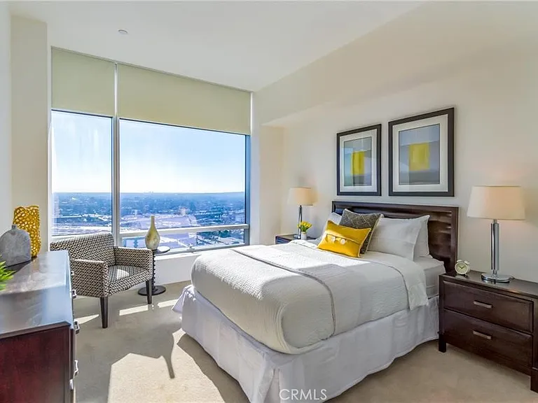 900 W Olympic Blvd #36B — Photo 4